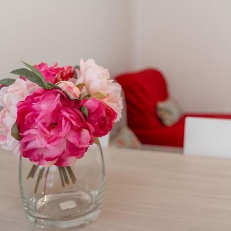 Charme In Fiera - Zona Fiera Apartment เวโรนา ภายนอก รูปภาพ