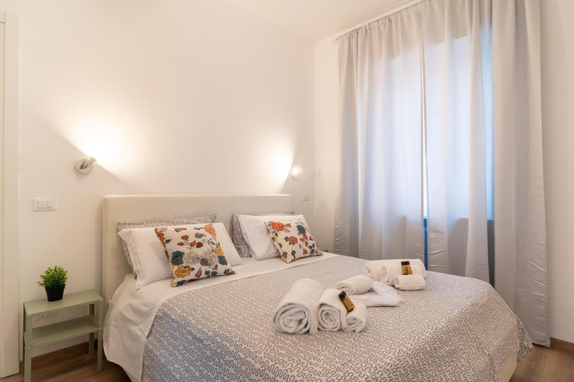 Charme In Fiera - Zona Fiera Apartment เวโรนา ภายนอก รูปภาพ