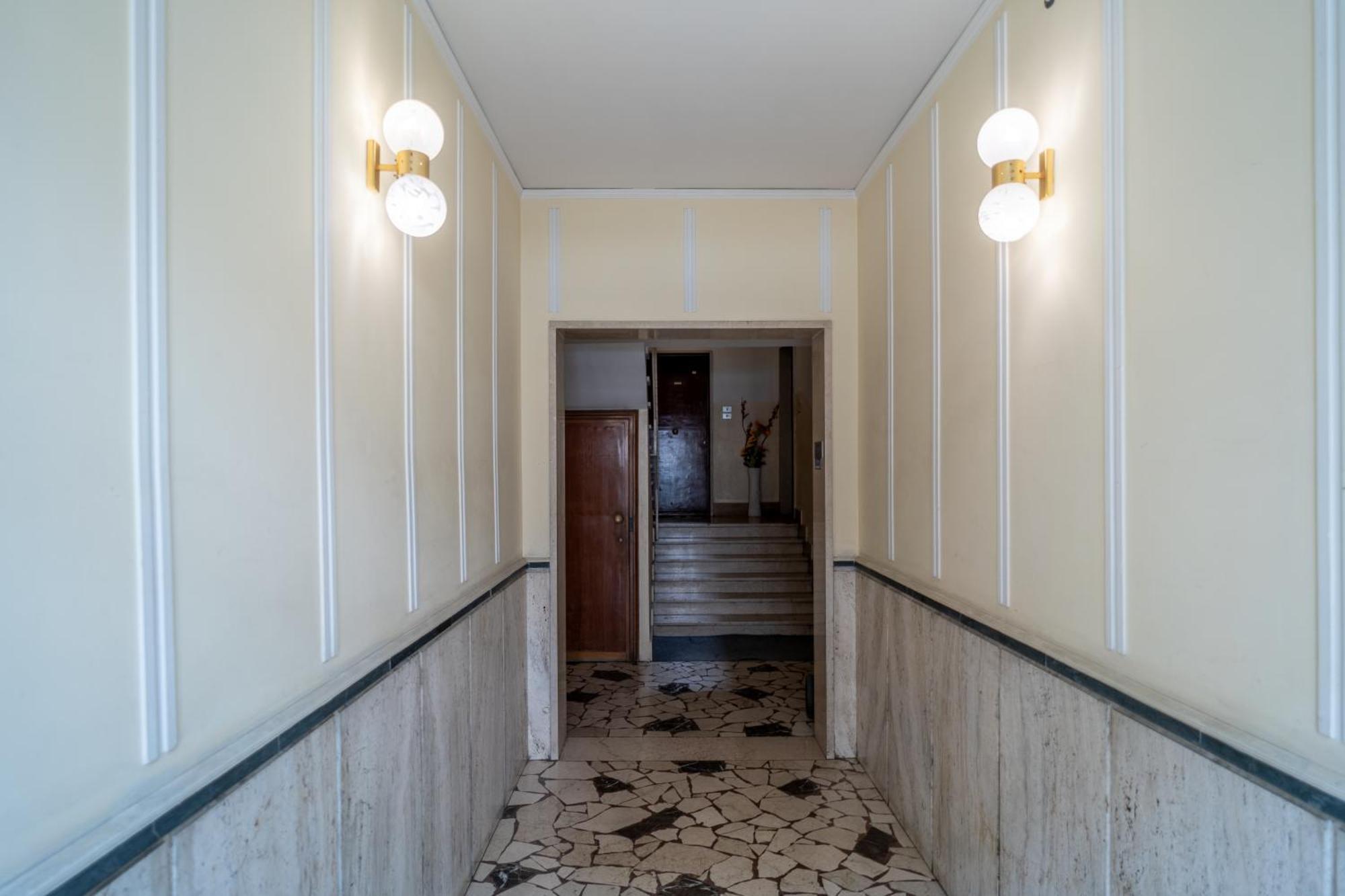 Charme In Fiera - Zona Fiera Apartment เวโรนา ภายนอก รูปภาพ