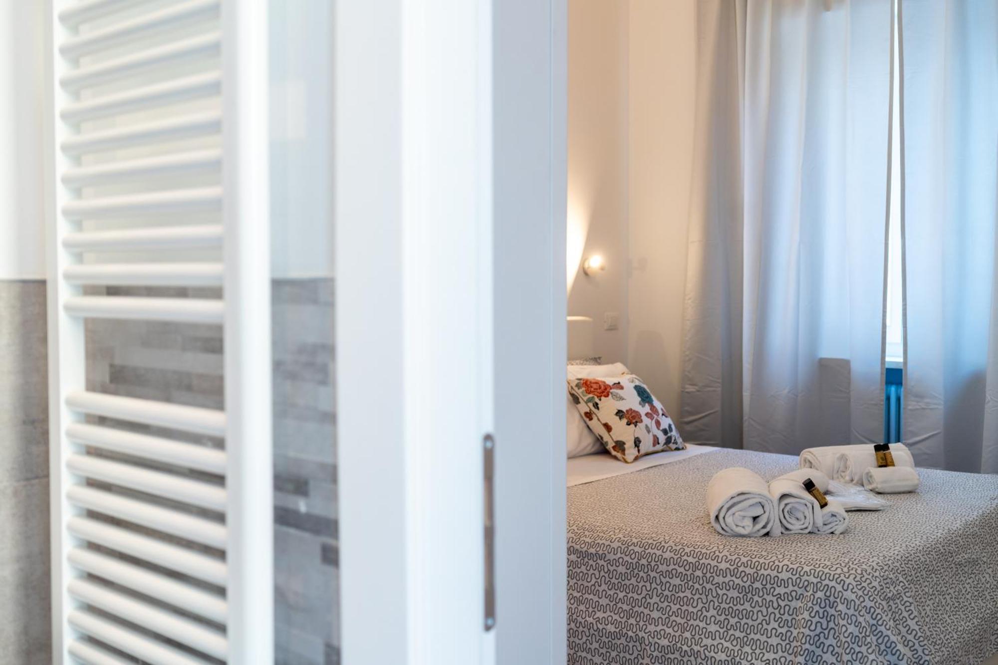 Charme In Fiera - Zona Fiera Apartment เวโรนา ภายนอก รูปภาพ