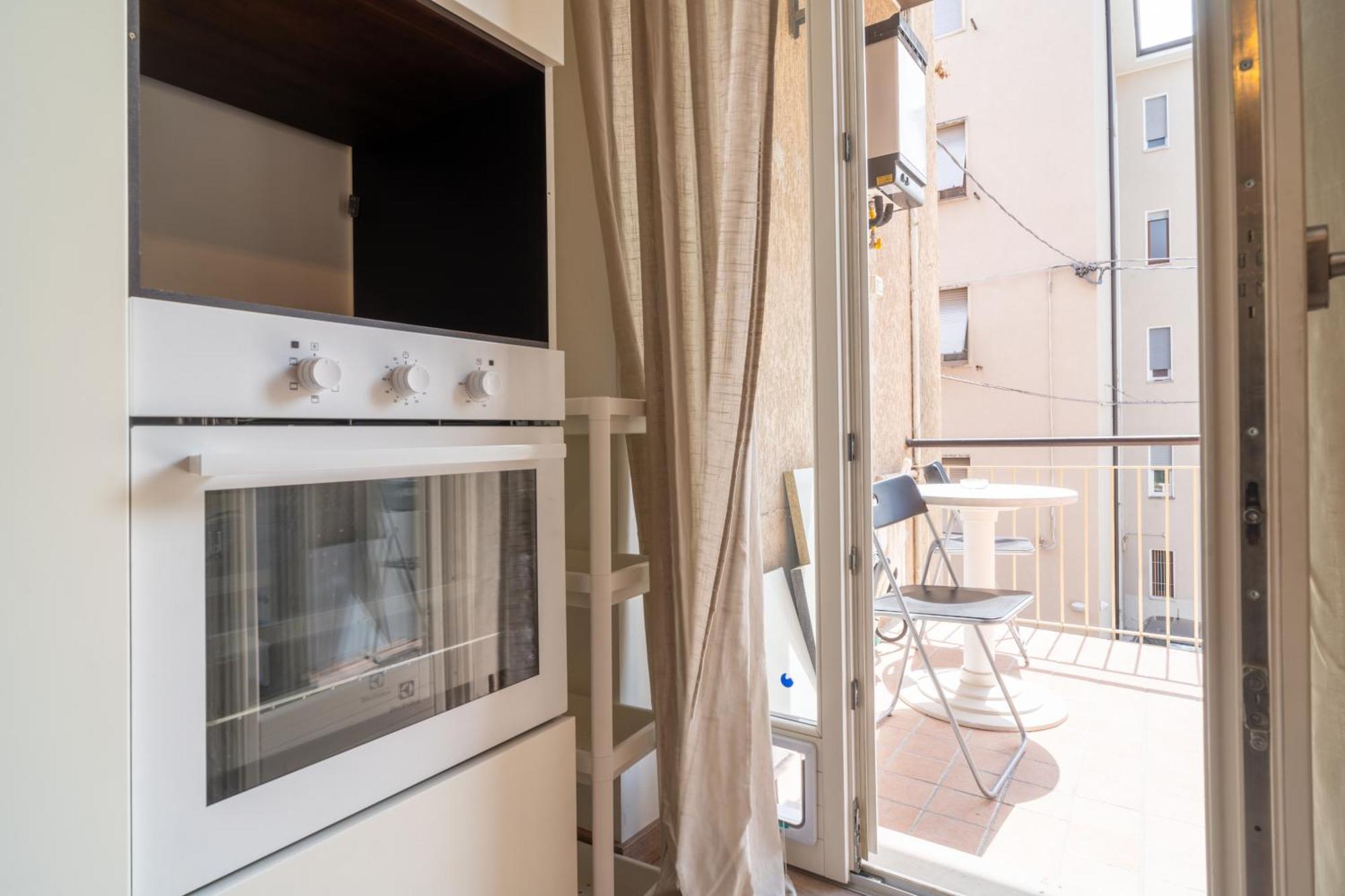 Charme In Fiera - Zona Fiera Apartment เวโรนา ภายนอก รูปภาพ