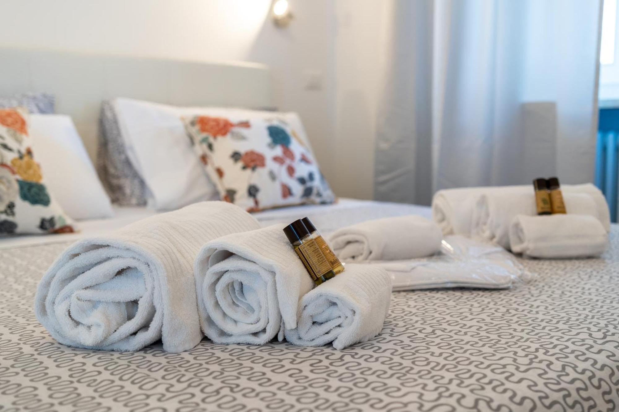 Charme In Fiera - Zona Fiera Apartment เวโรนา ภายนอก รูปภาพ