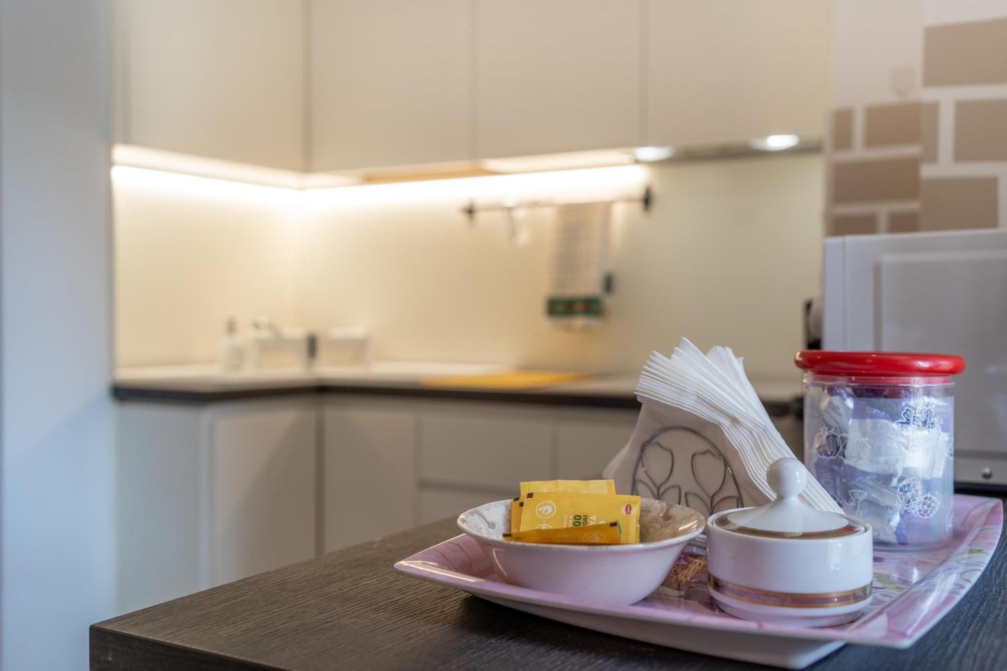 Charme In Fiera - Zona Fiera Apartment เวโรนา ภายนอก รูปภาพ